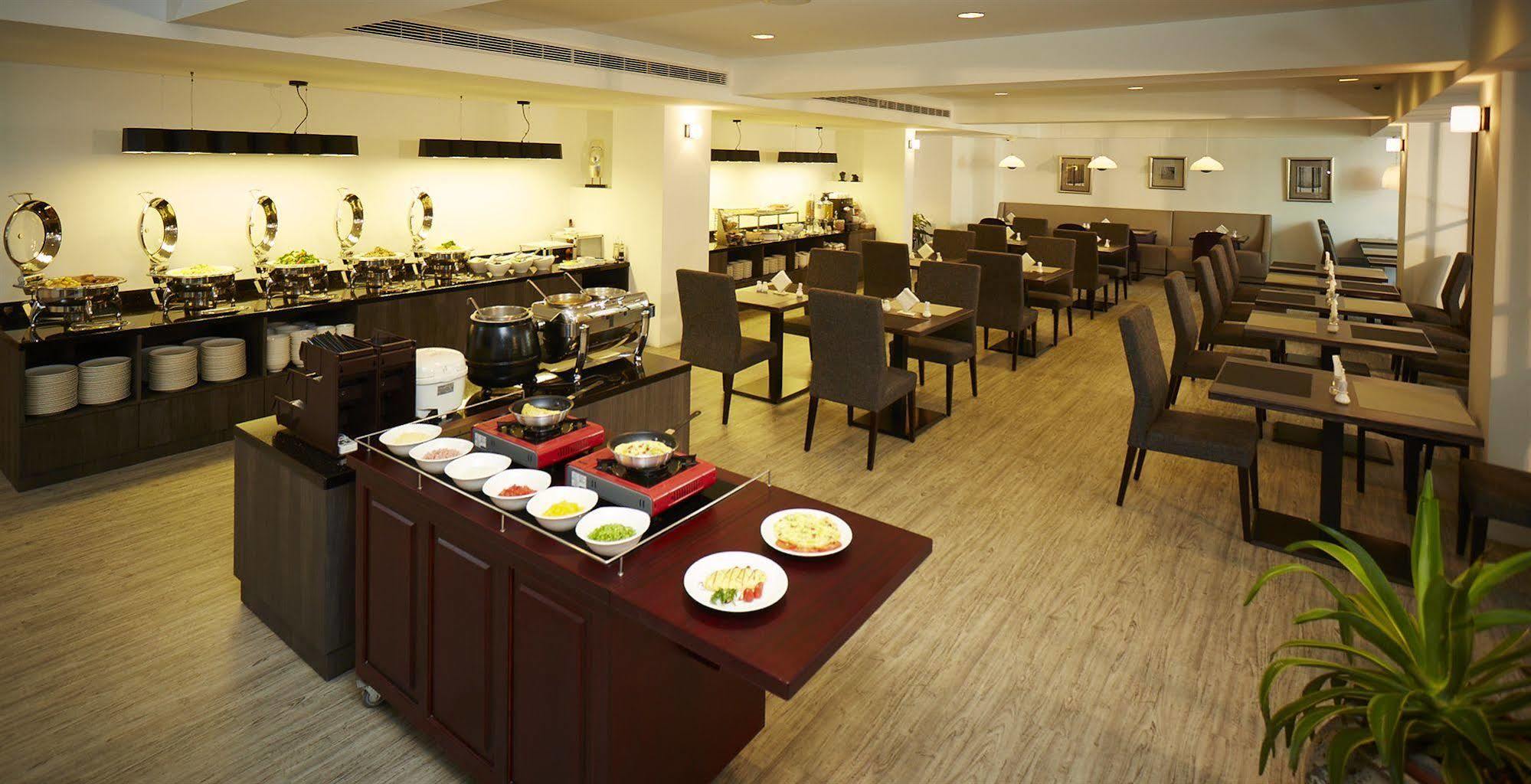 เวลคัม โฮเต็ล Hotel ไทเป ภายนอก รูปภาพ